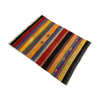 Petit Vintage Turc Kilim 129x93 cm
