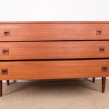 Danish teak chest of drawers or small sideboard, 3 large drawers, 1960.