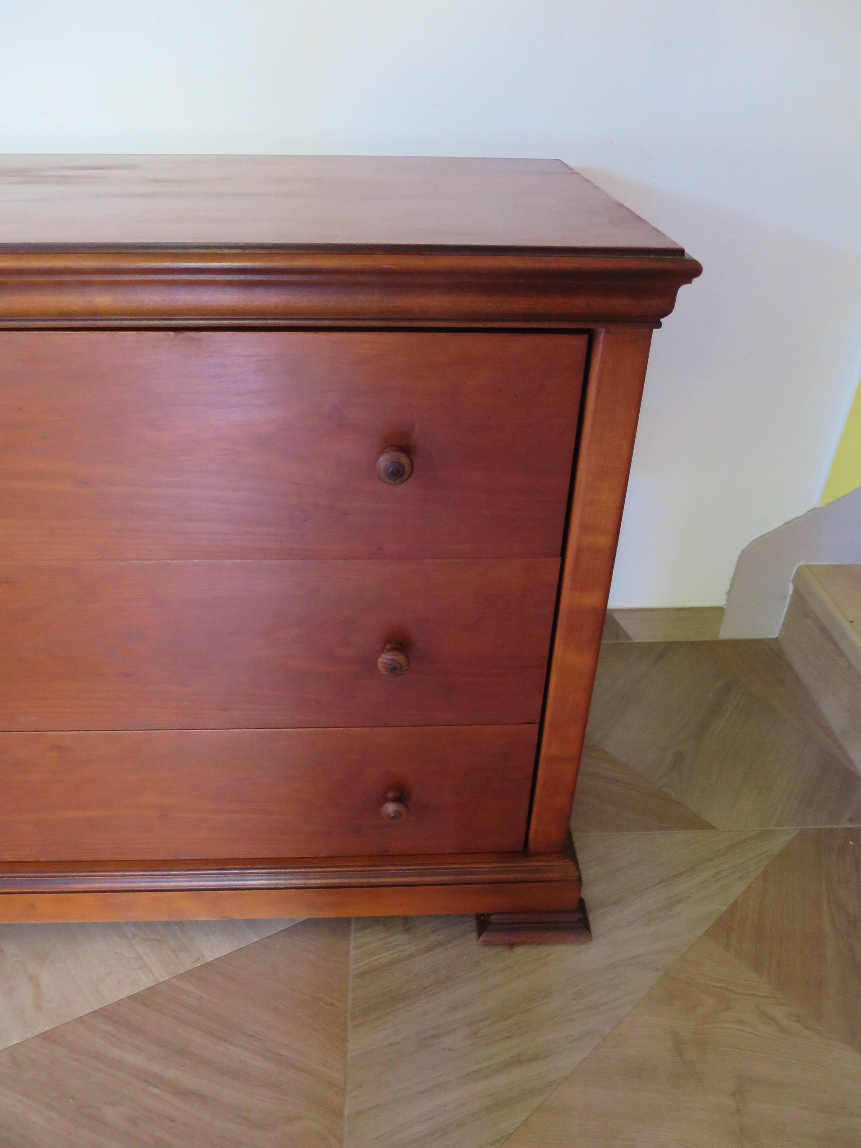 Elegant cherry wood chest of drawers – 3 drawers – 80s