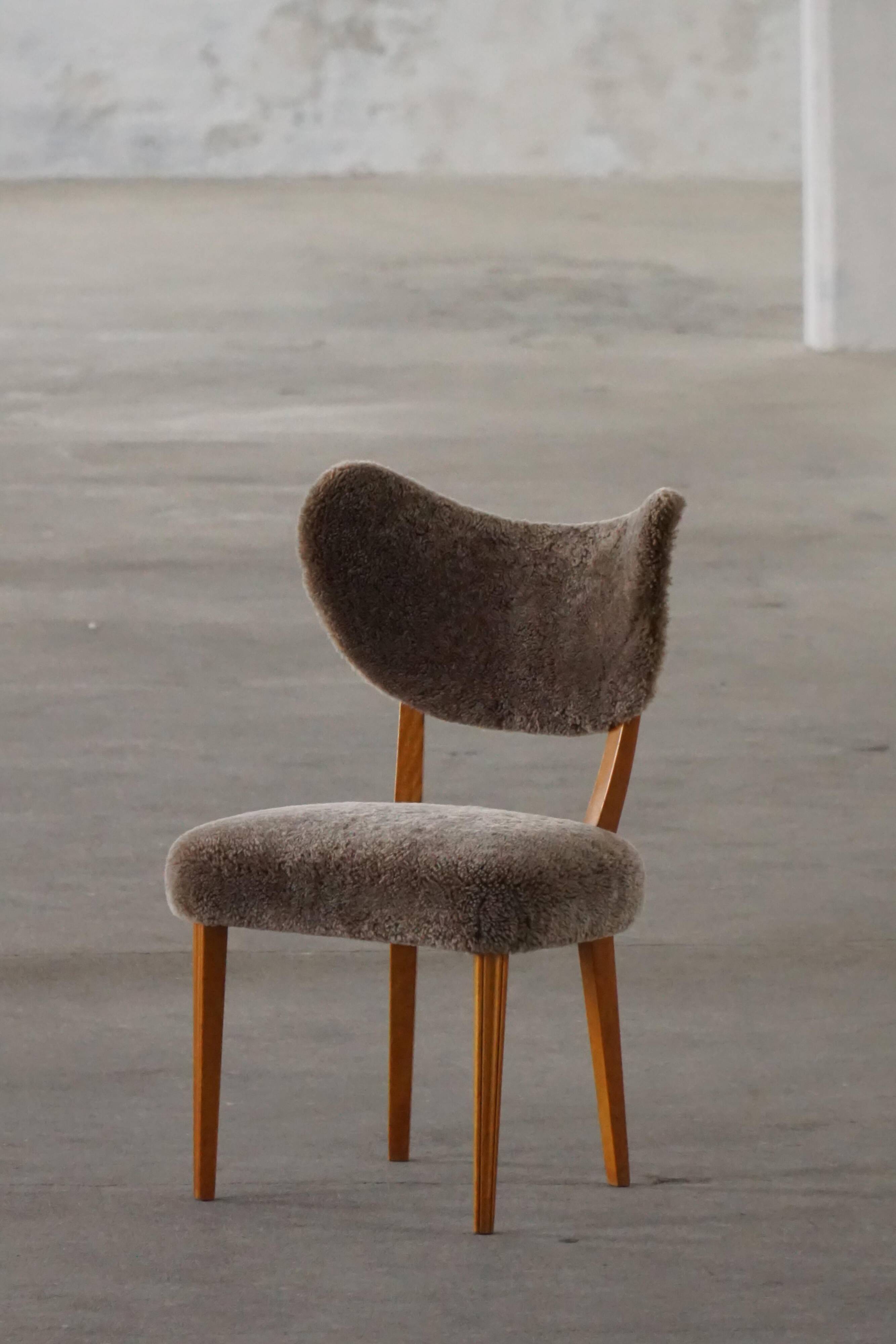 Danish chair from the mid-20th century, dining/office chair in lamb's wool, Eva Koppel, 1950s.