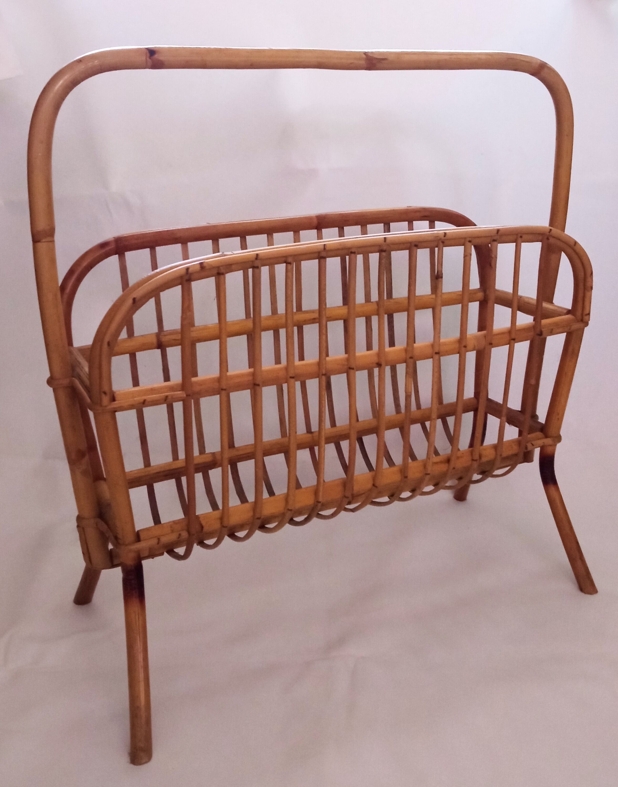 Porte-revue vintage