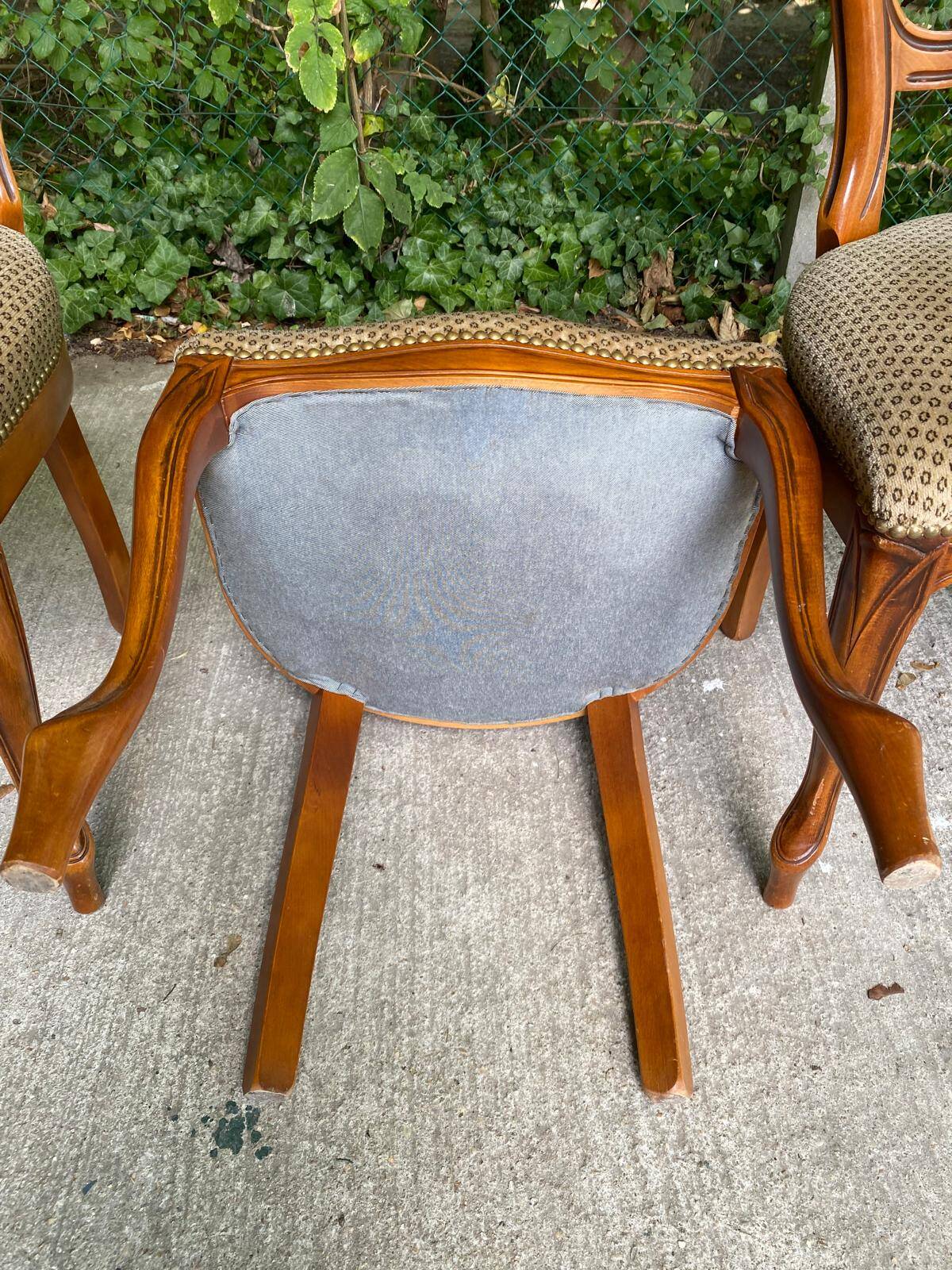 5 vintage Louis Philippe dining chairs Solid curved wood