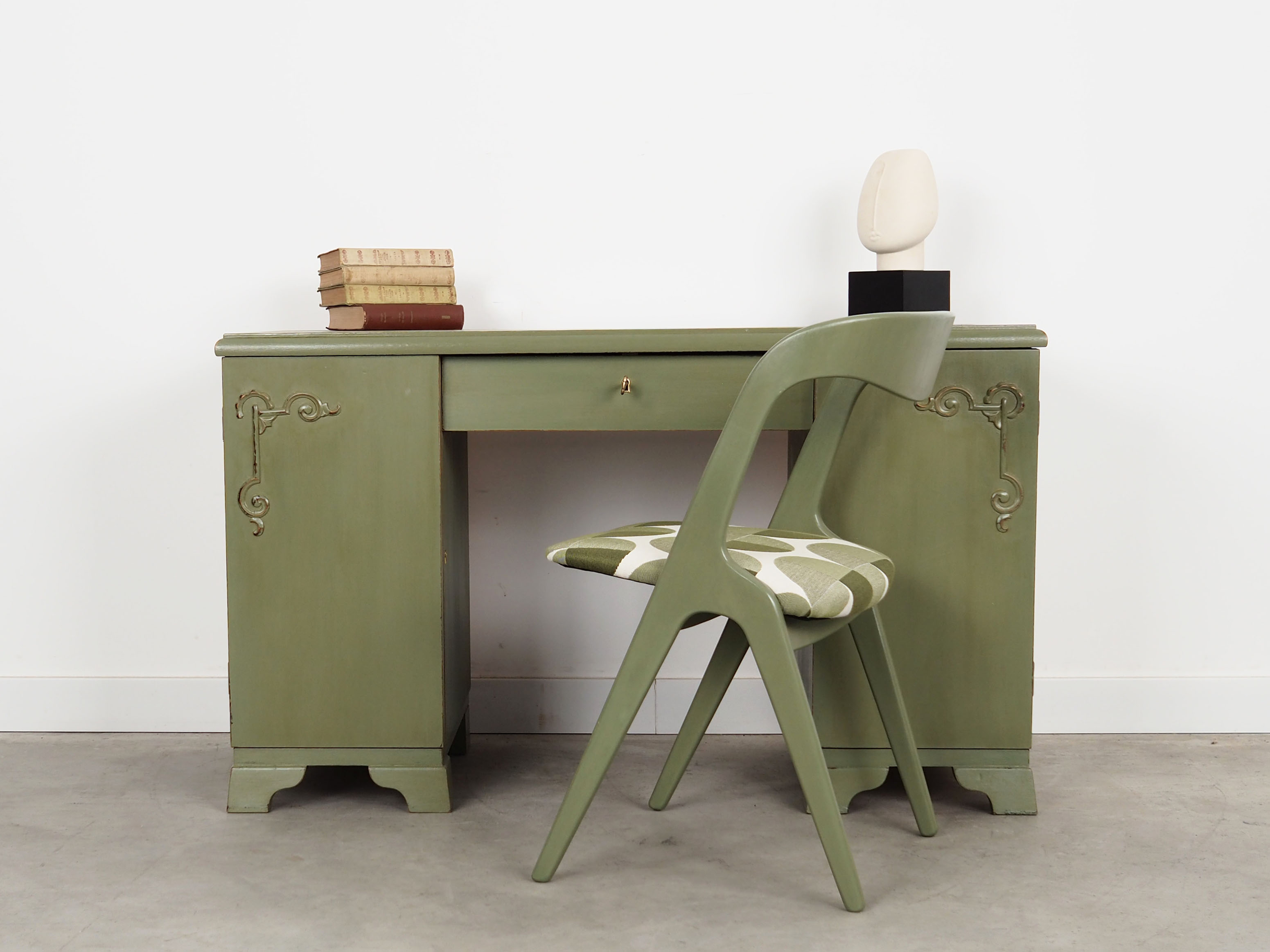 Bureau, design danois, années 1960, fabriqué au Danemark