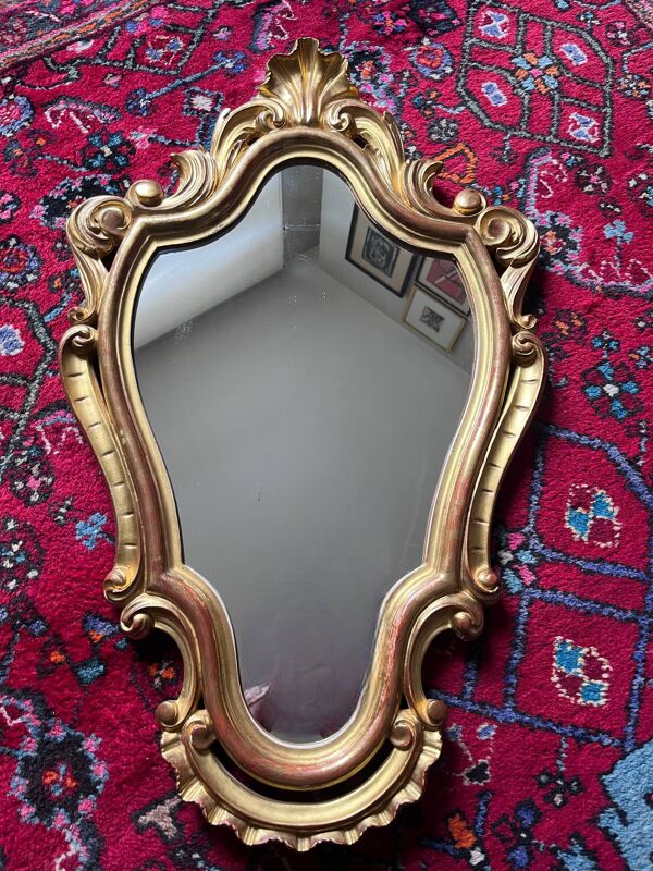 Miroir baroque en bois doré