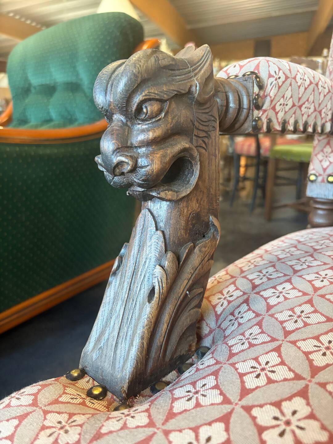 Vintage armchair in carved wood – neo-Renaissance / Louis XIII style