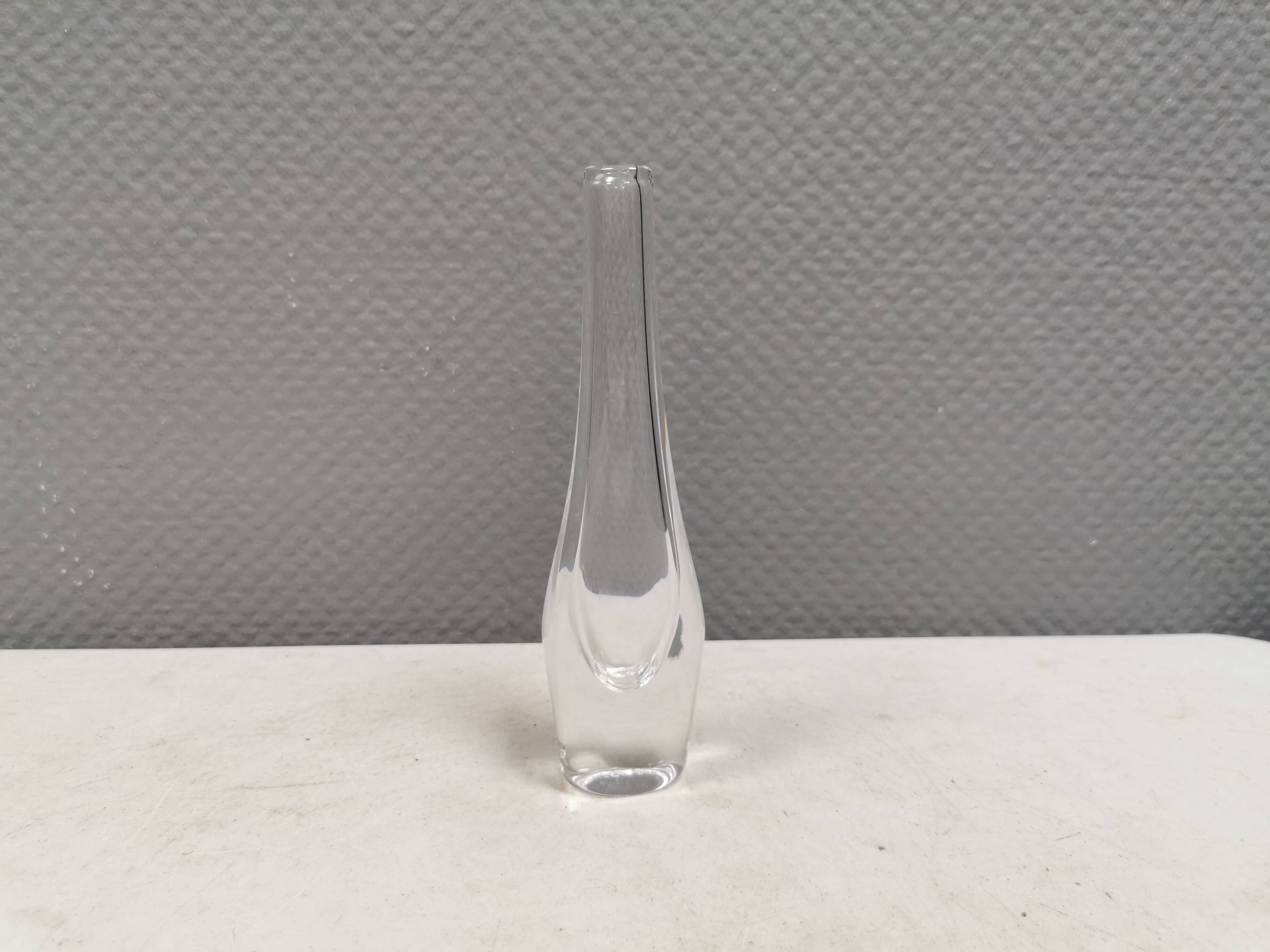 Slim transparent vase in crystal glass from Örrefors Sweden 1980s
