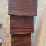 Tables gigognes en bois massif