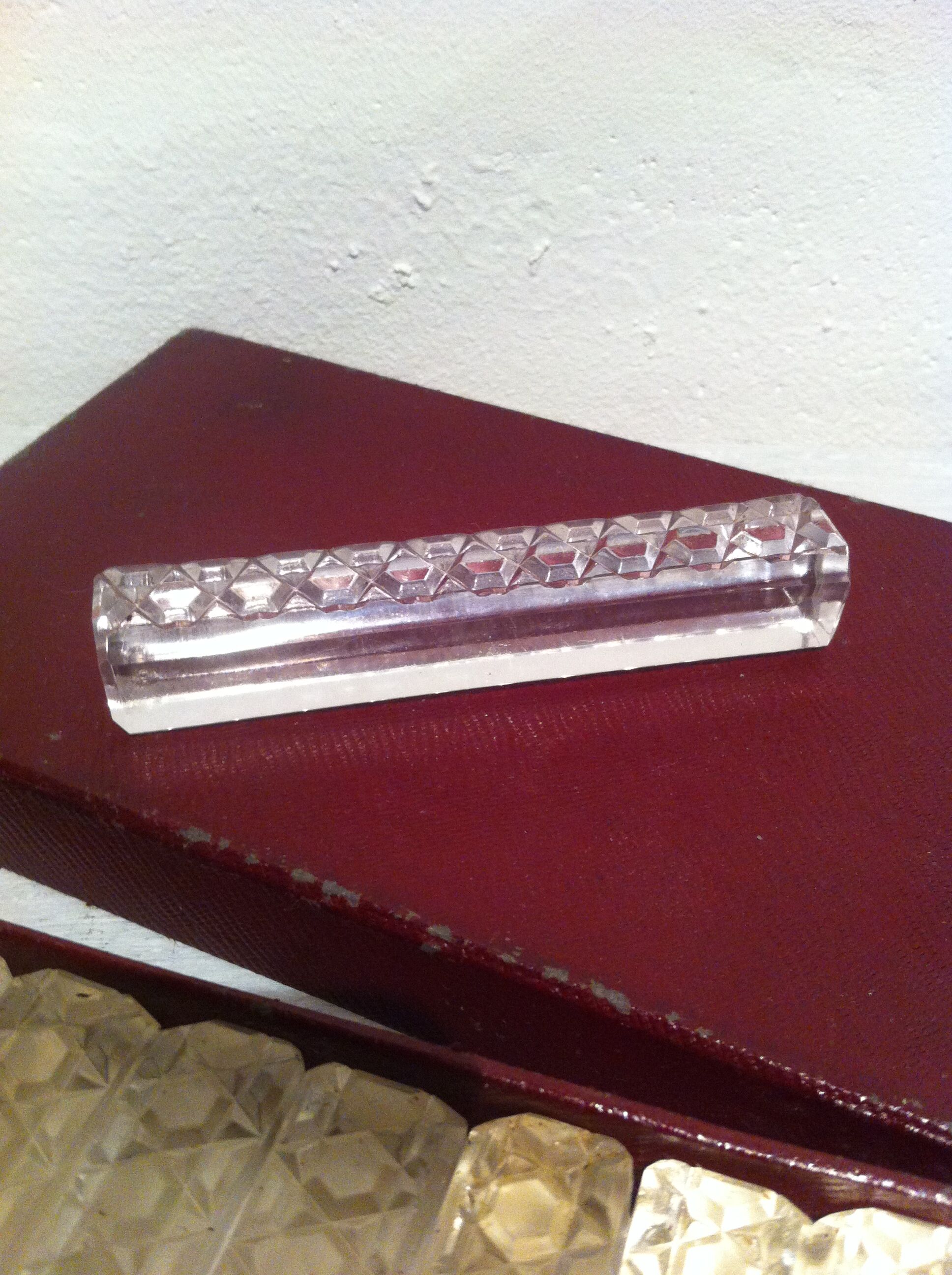 12 vintage knife holder