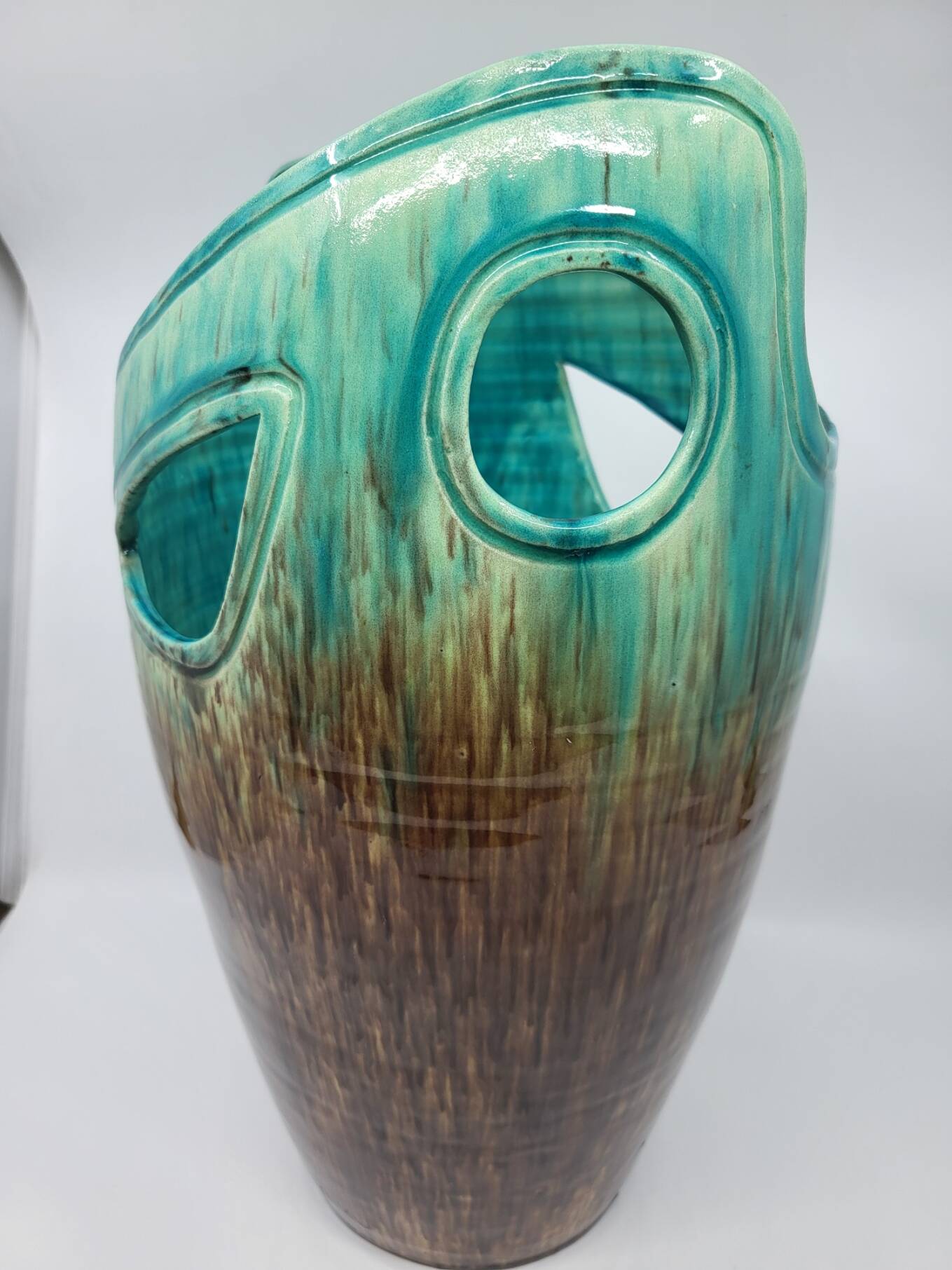 Vase Accolay signé J C en céramique Marron, Bleu France Vintage Design 1960