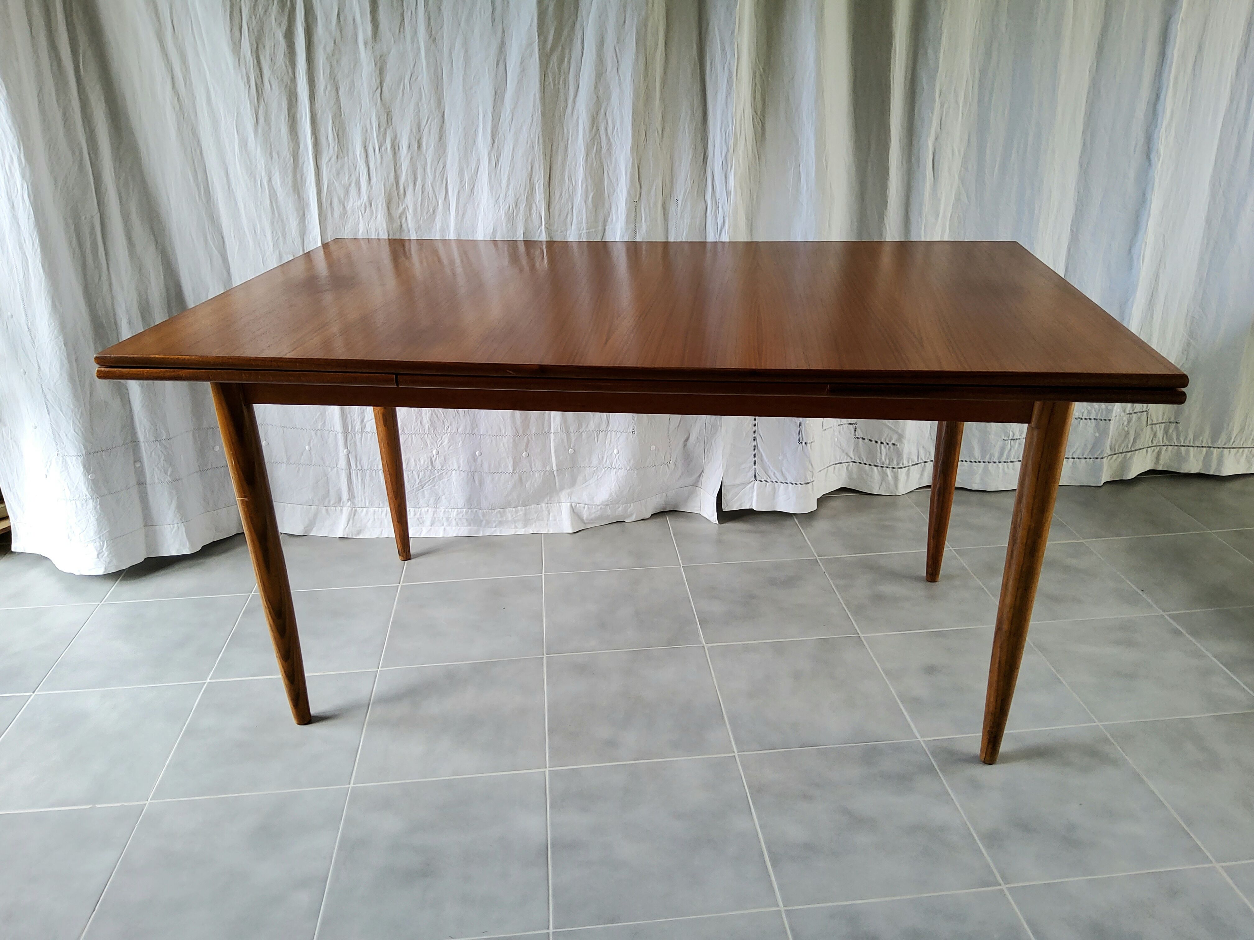Dining table 60s
