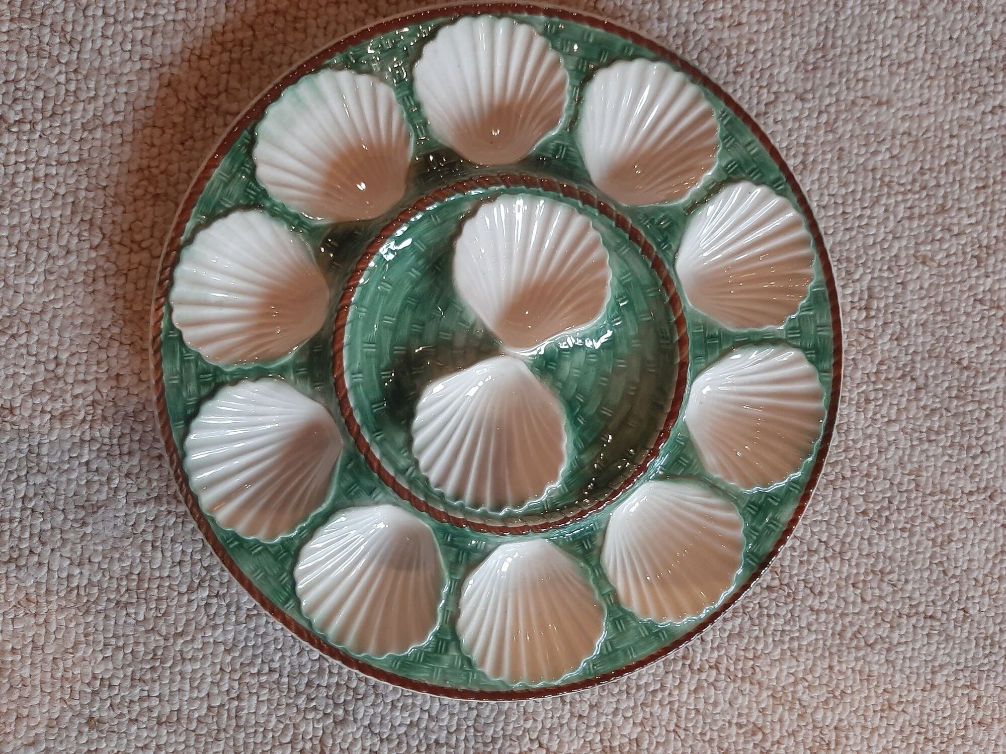 Vintage Oyster Flat / majolica Oysters flat Longchamp