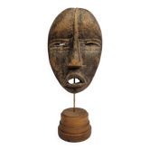 Antique Dan passport mask in carved wood 15 cm, with stand