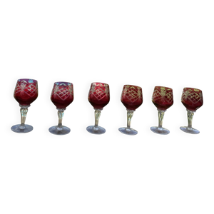 Suite de 6 verres à - cristal