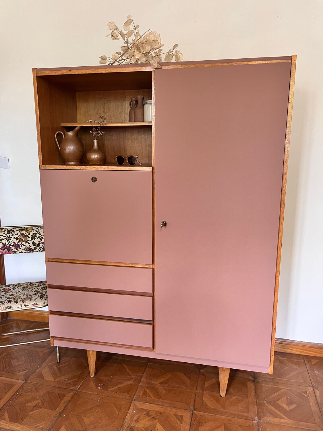 Wardrobe & chest of drawers old pink and wood