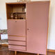 Armoire penderie & commode vieux rose et bois