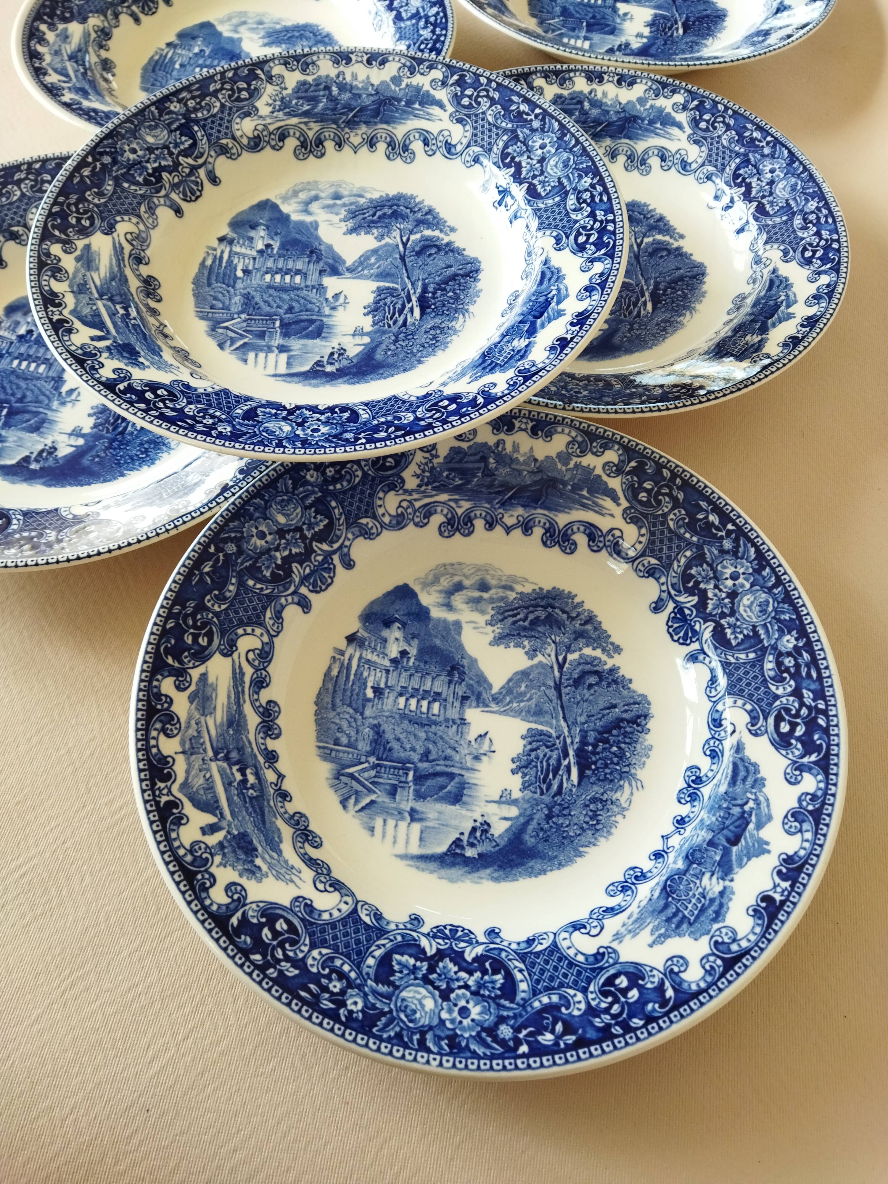 Royal Sphinx Maestricht P. Regout "Cambridge Old England" blue & white soup plates
