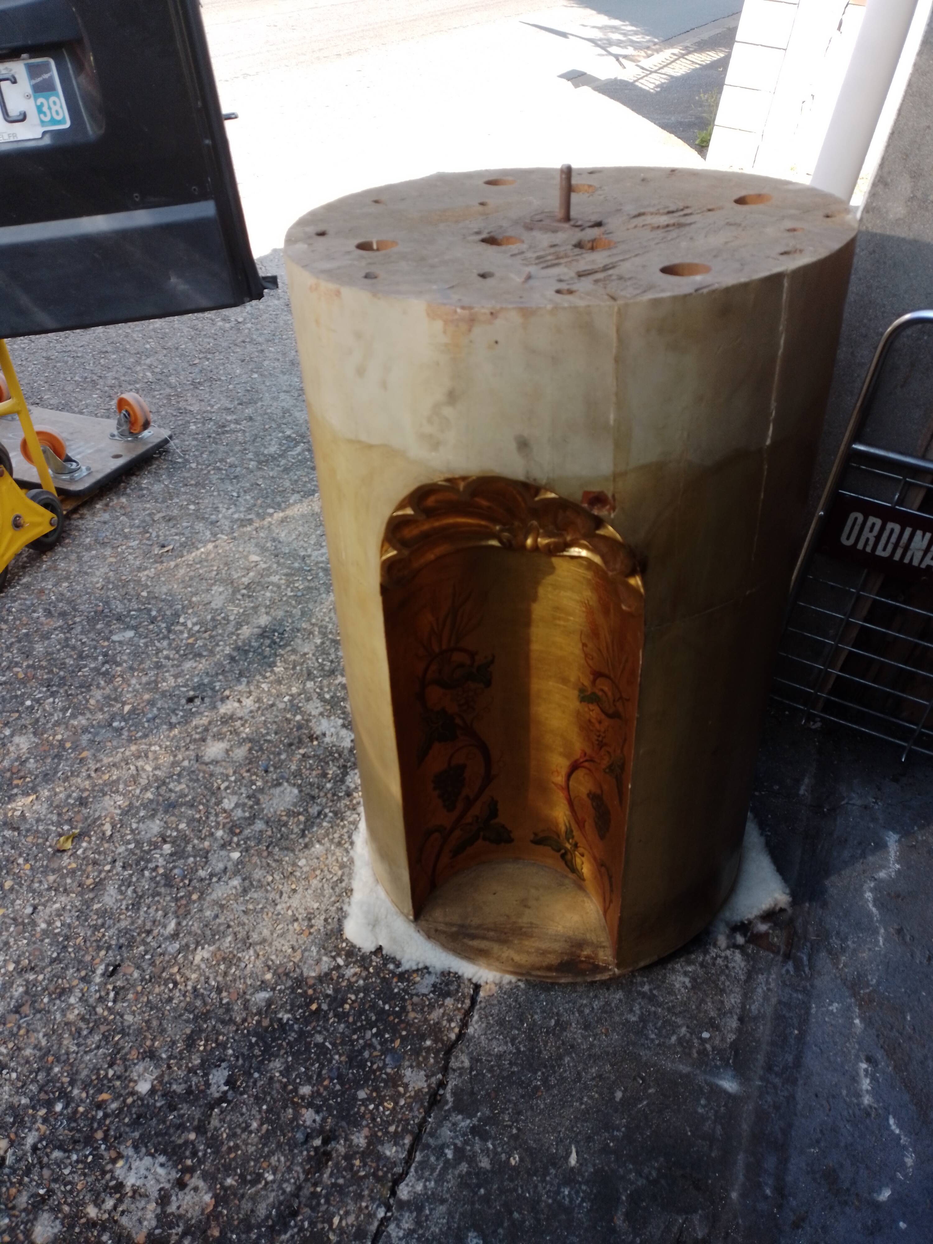 Superb early 19th century church tabernacle in gilded stuccoed wood