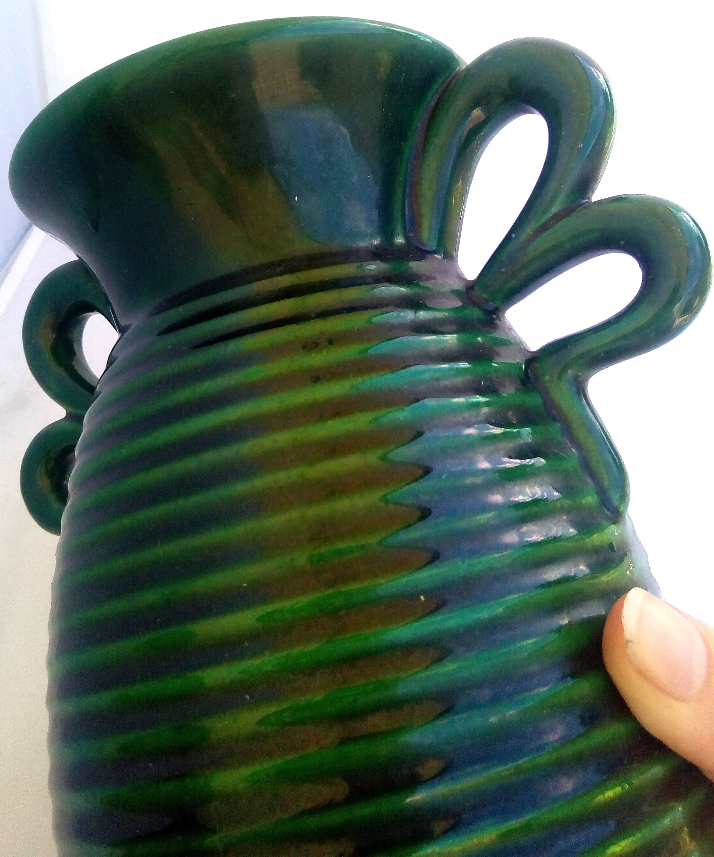 White Letalle green ceramic vase, Saint-Clément Lunéville