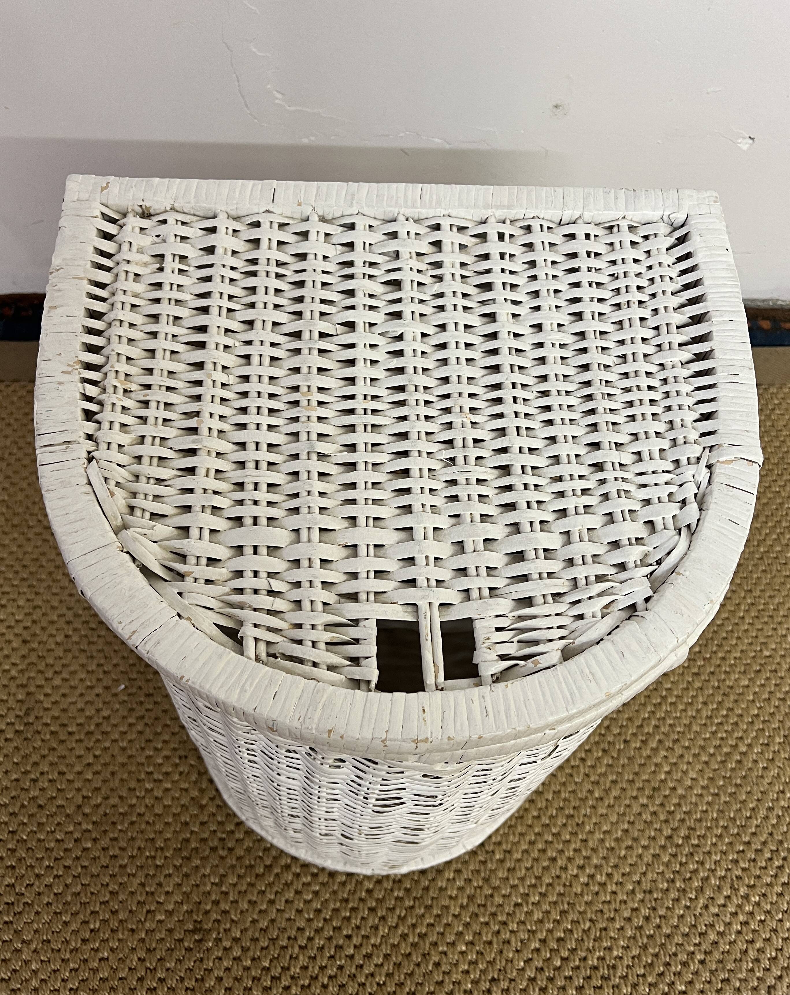 Rattan laundry basket
