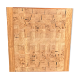 Decorative wooden top with checkerboard effect