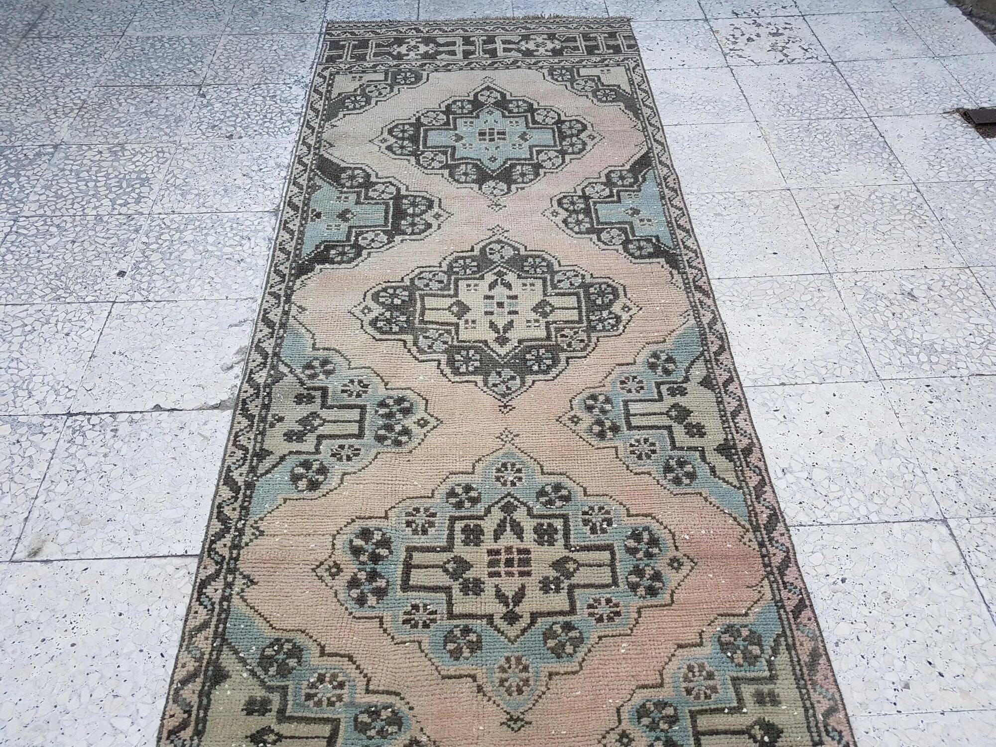 Vintage Turkish hallway rug 95x354 cm