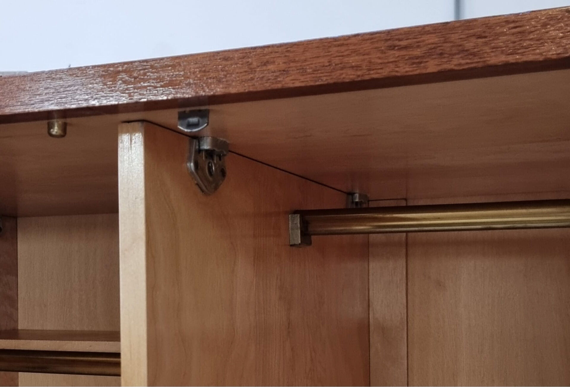 Armoire du milieu du siècle