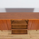Enfilade en teck par Borge Seindal pour Westergaard Mobbel Forgip, années 1960