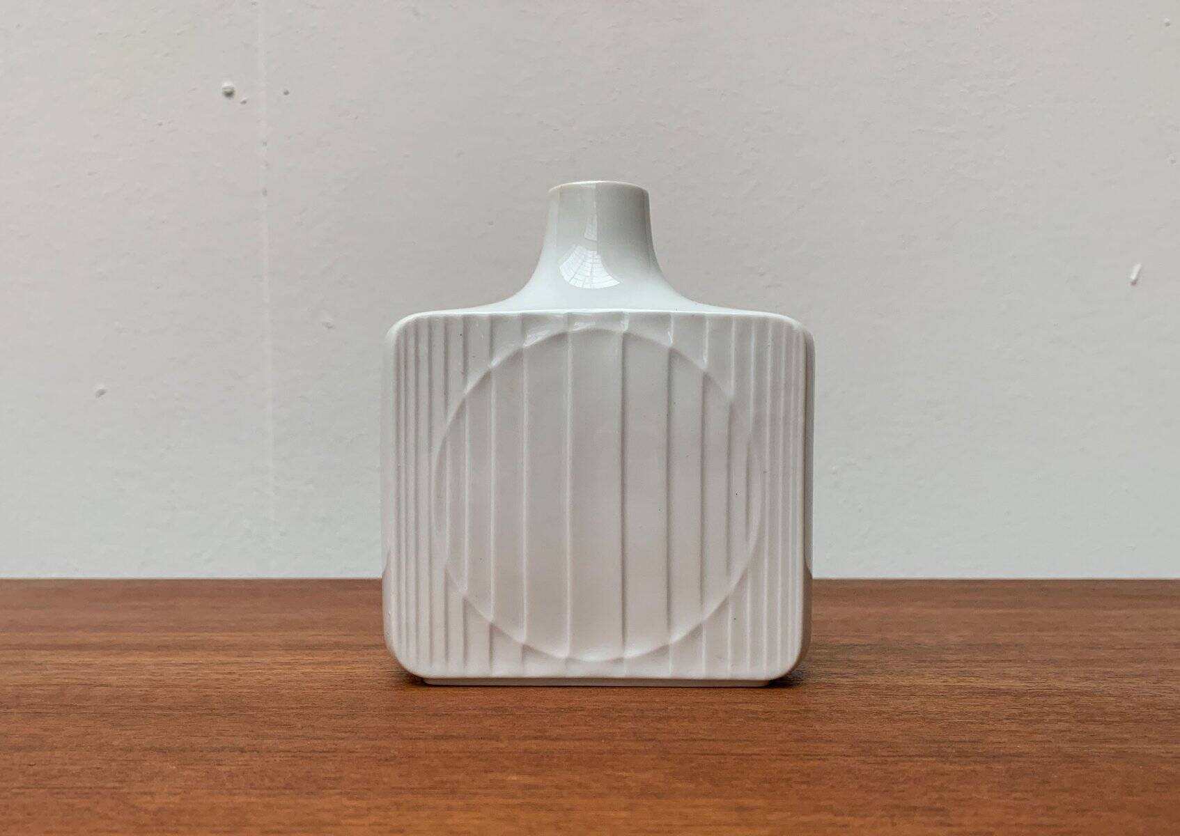 Vintage minimalist porcelain vase from Fürstenberg, Germany.