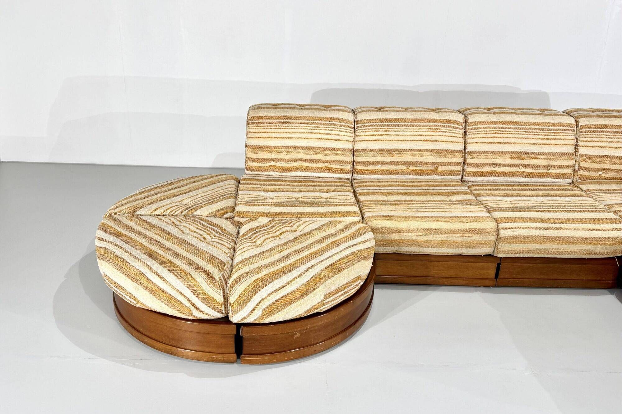 Modular sofa "Can Can" by Luciano Frigerio for Frigerio Di Desio – 1960s