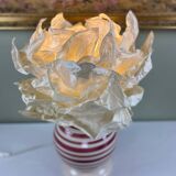 Unique flower lamp