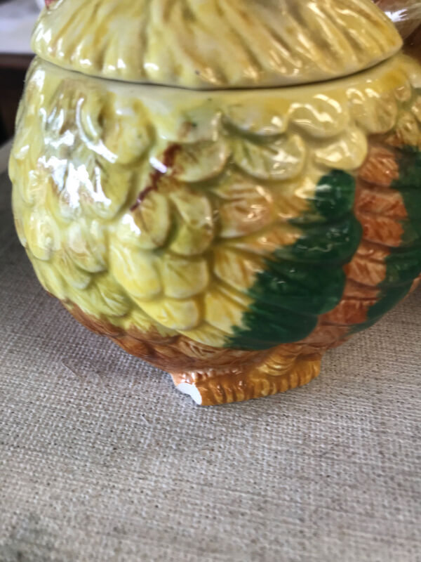 Ensemble de boites à bonbon et à sucre en barbotine