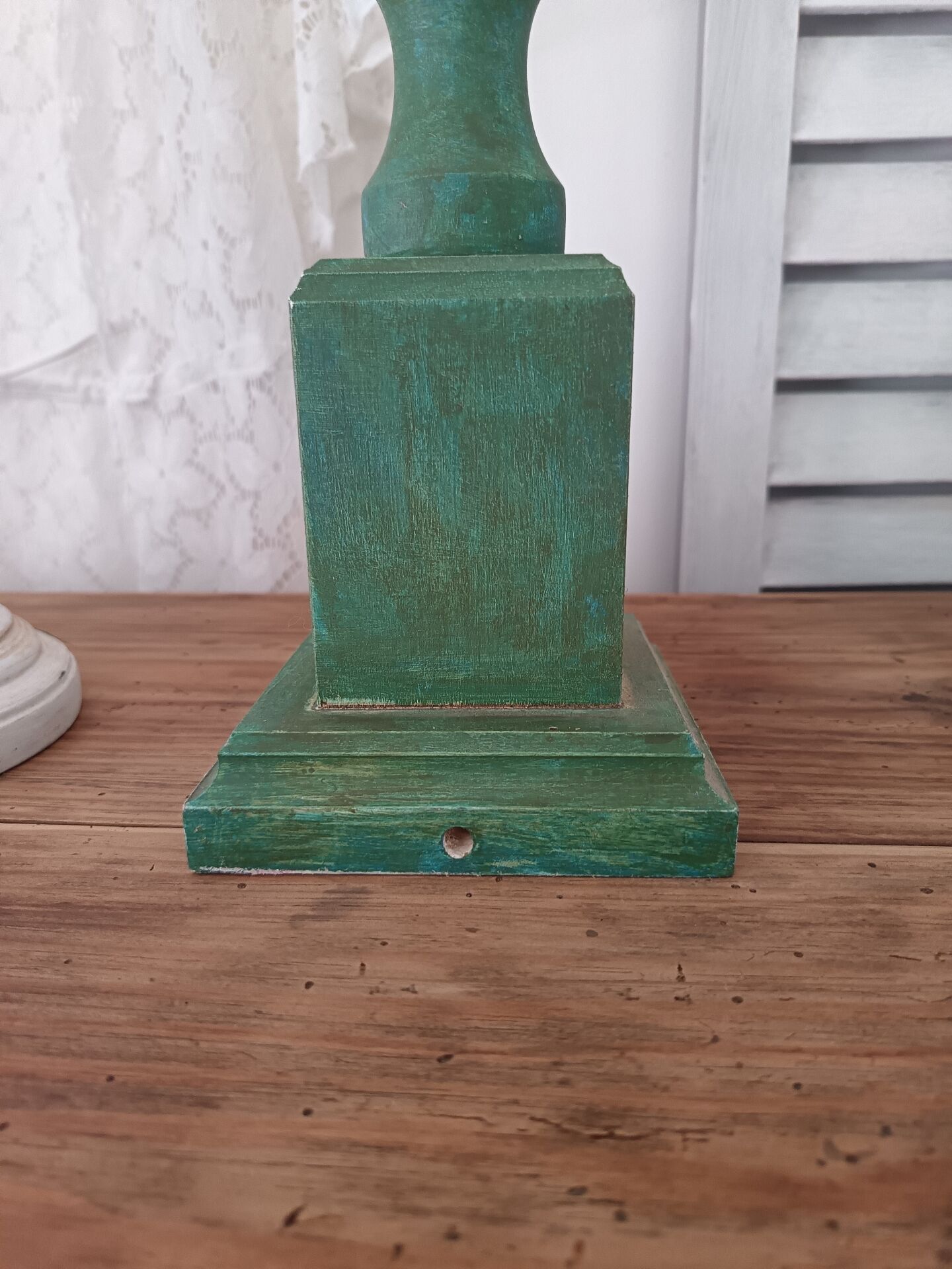 Lamp bases