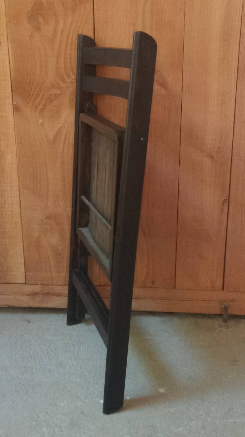 Vintage wooden folding chair