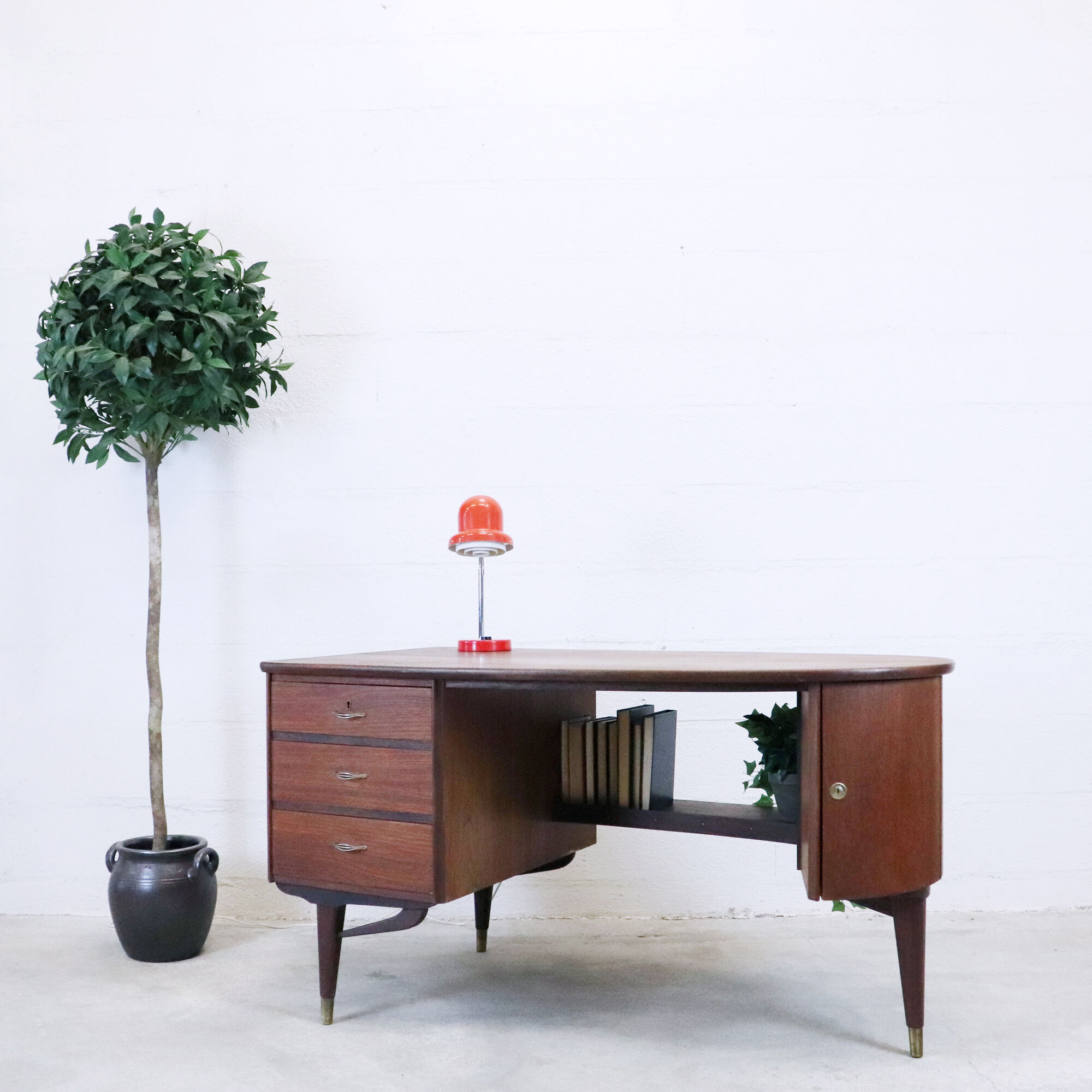 Pebble-shaped desk Sweden 1960