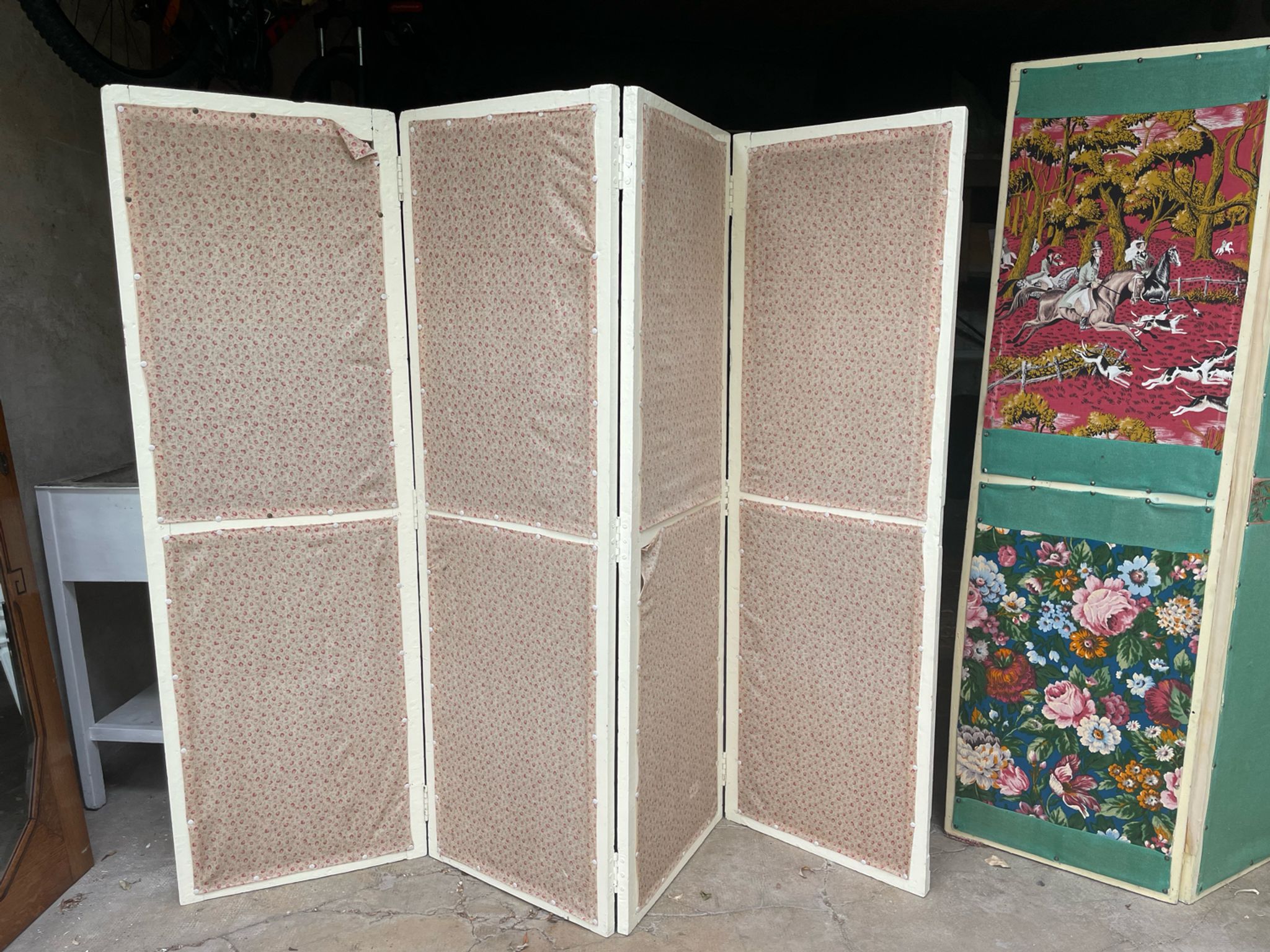 Flower screen