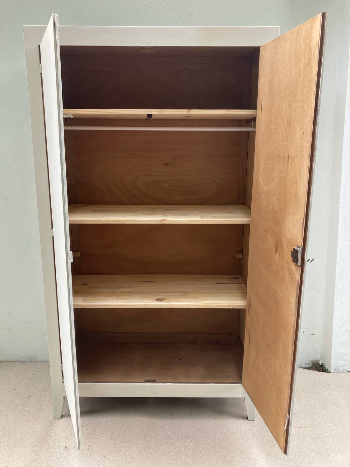 Parisian school wardrobe