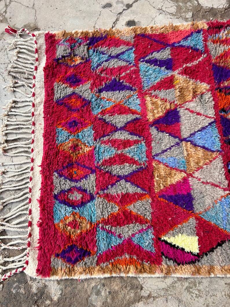 Incredible Moroccan rug, authentic Berber rug 150/250cm