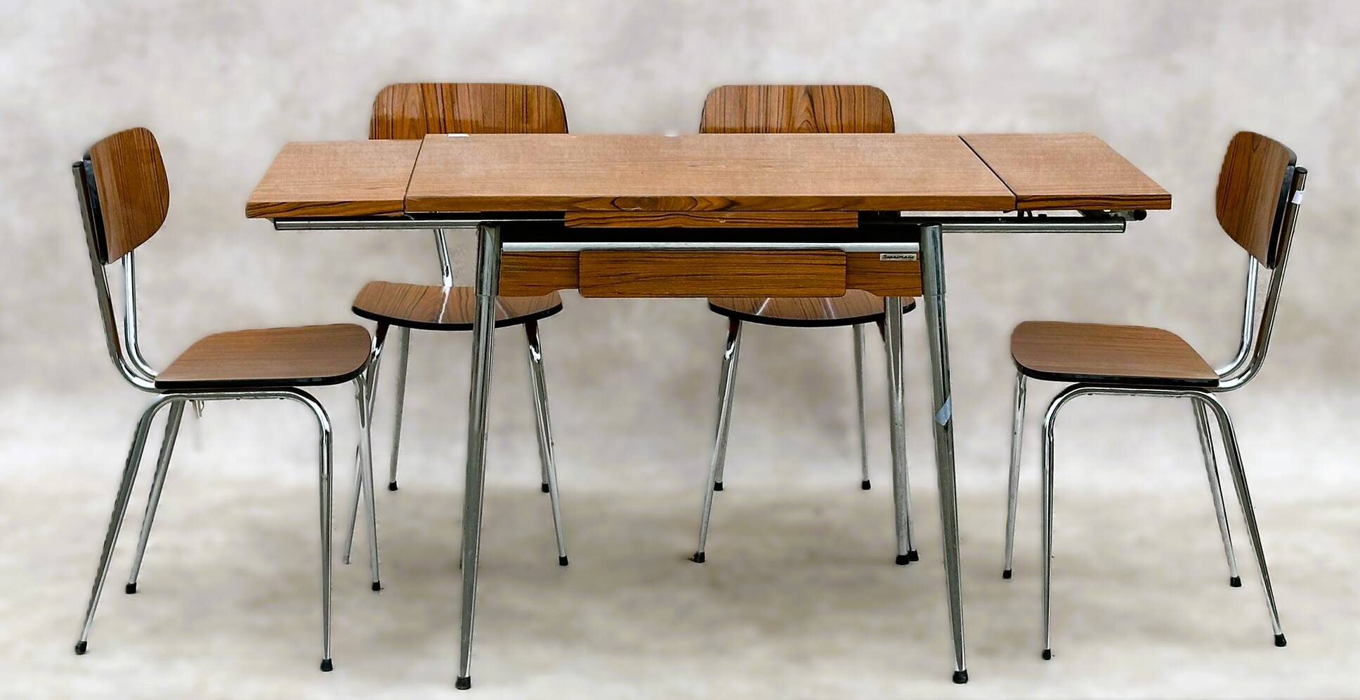 Lot de (1Table + 4 Chaises) "Supermatic"