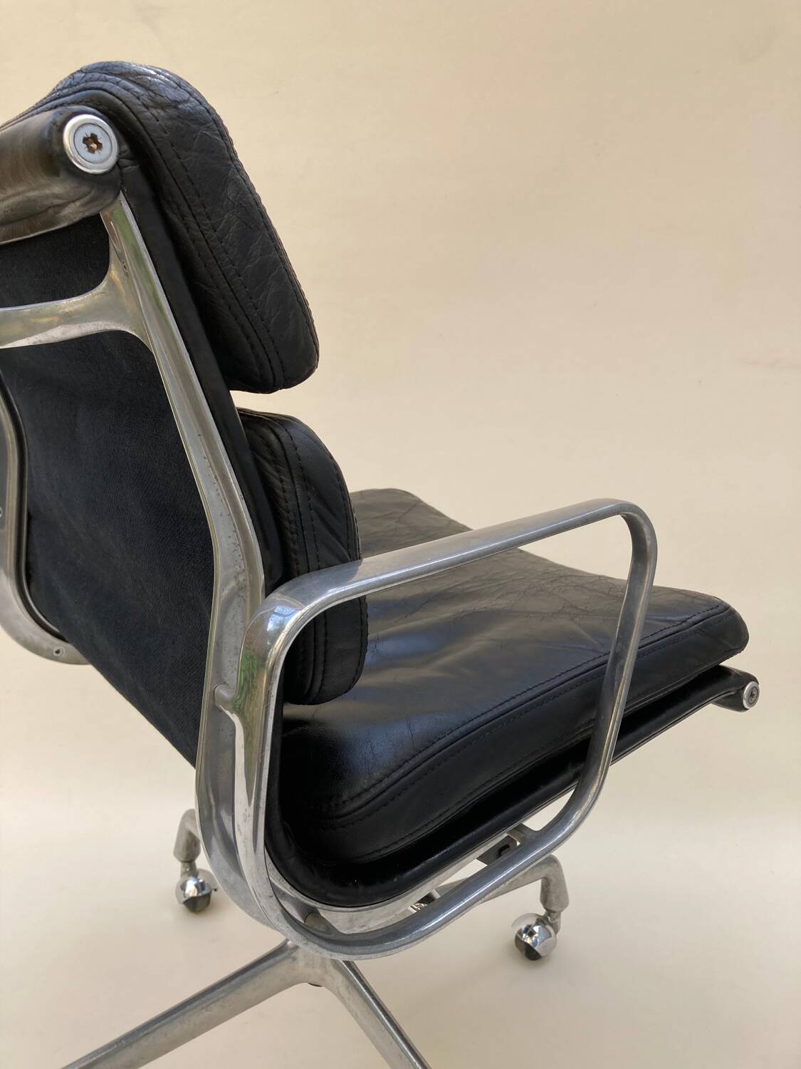 Charles eames EA 217 office chair