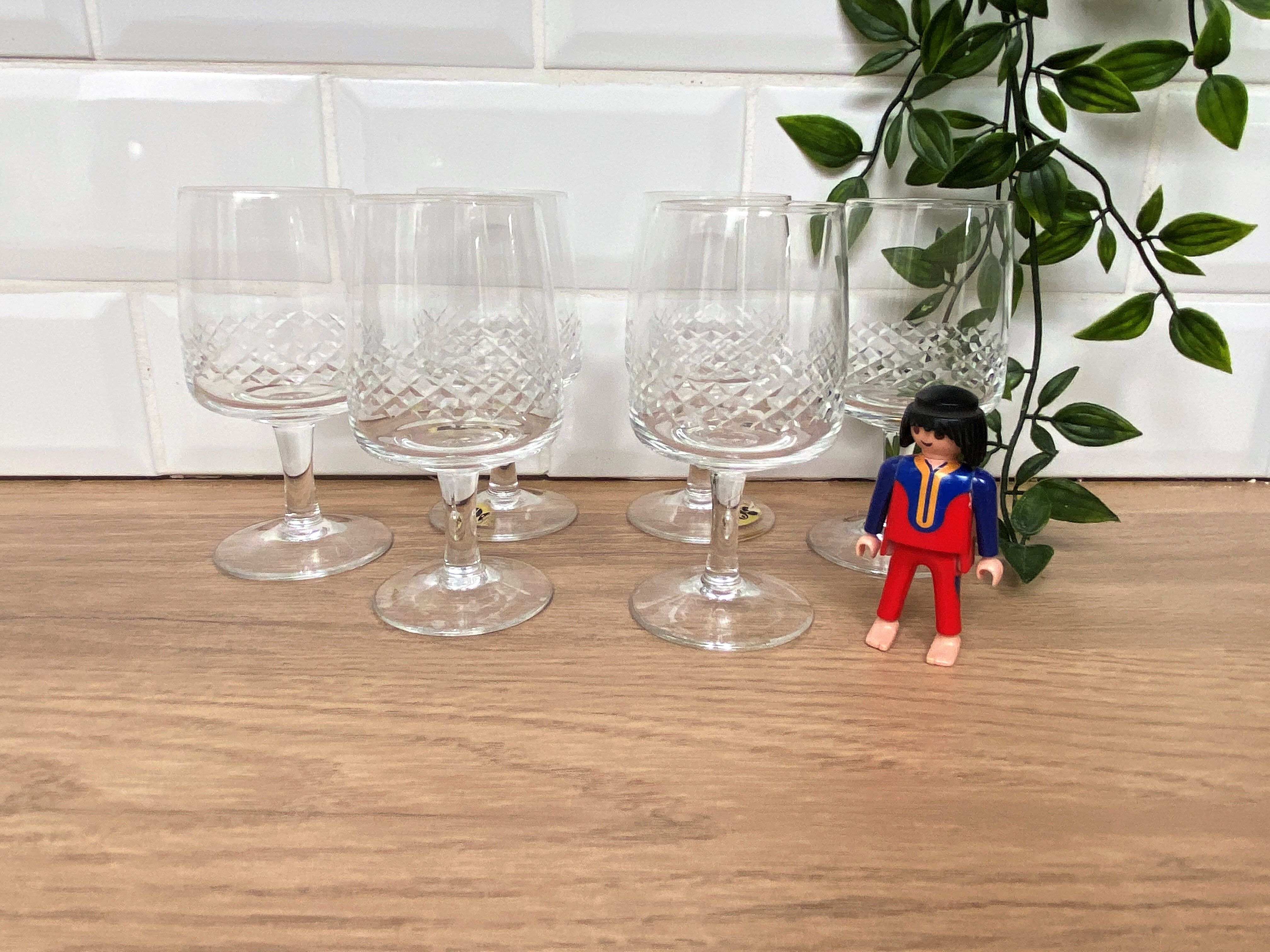 Set of 6 wine glasses