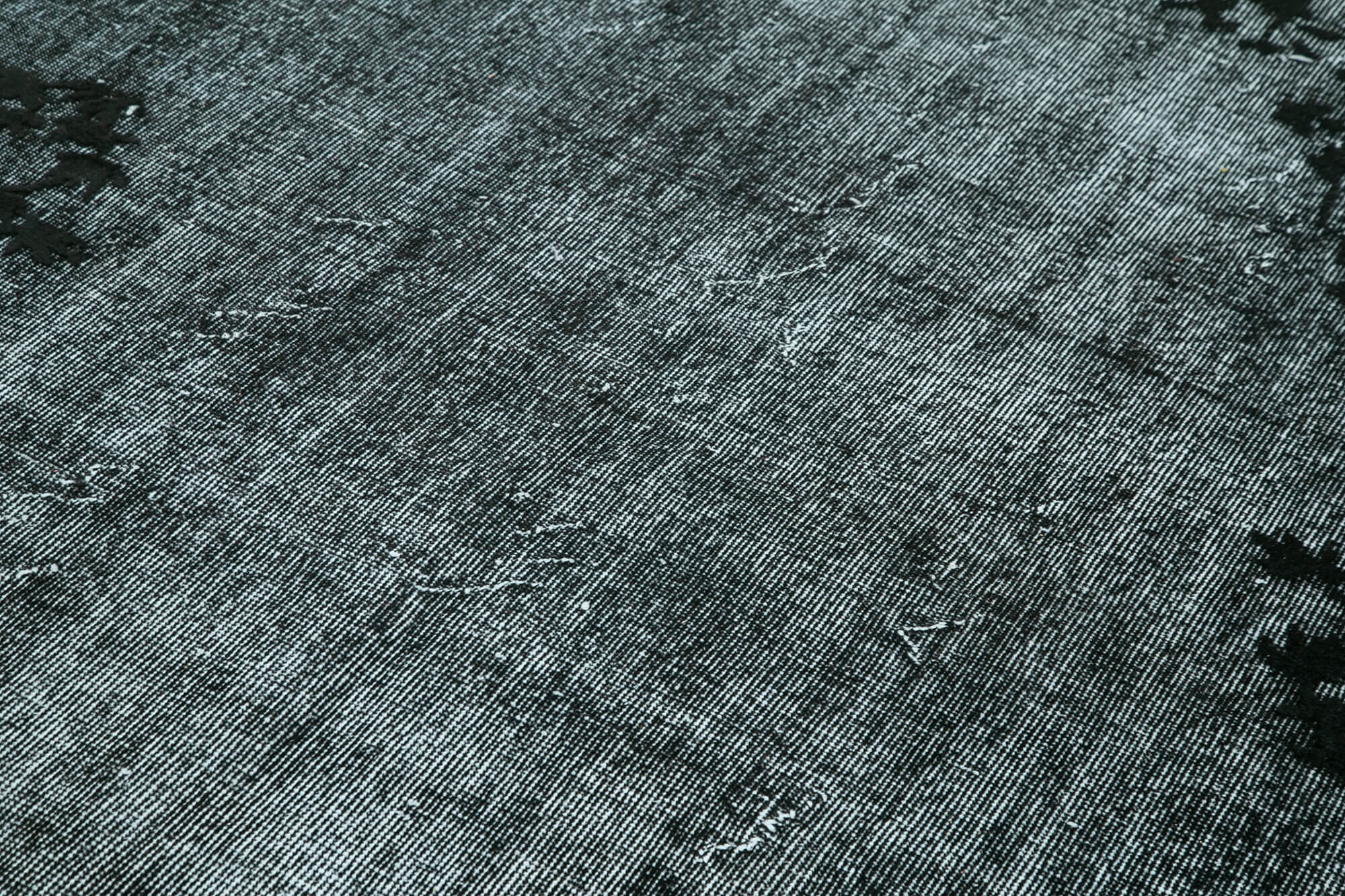 Handmade contemporary oriental 1980s 162 cm x 262 cm black carpet