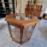 Hexagonal display case