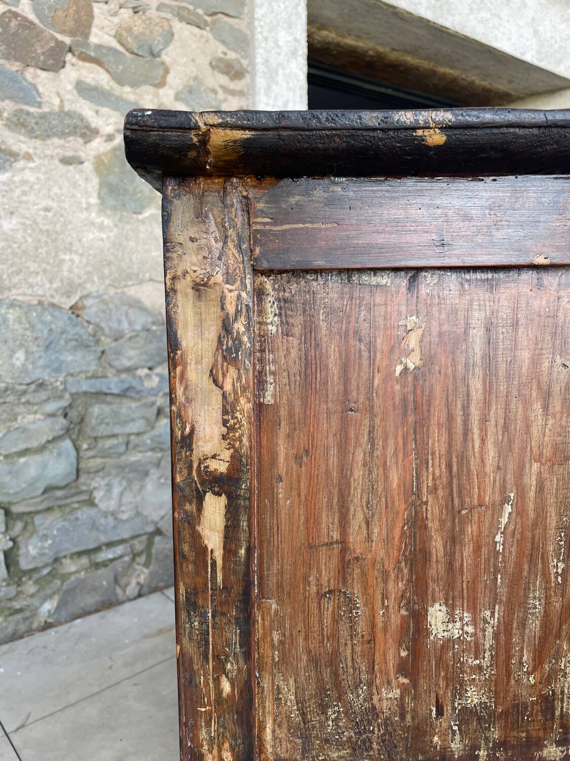 Late 19th century Tibetan furniture