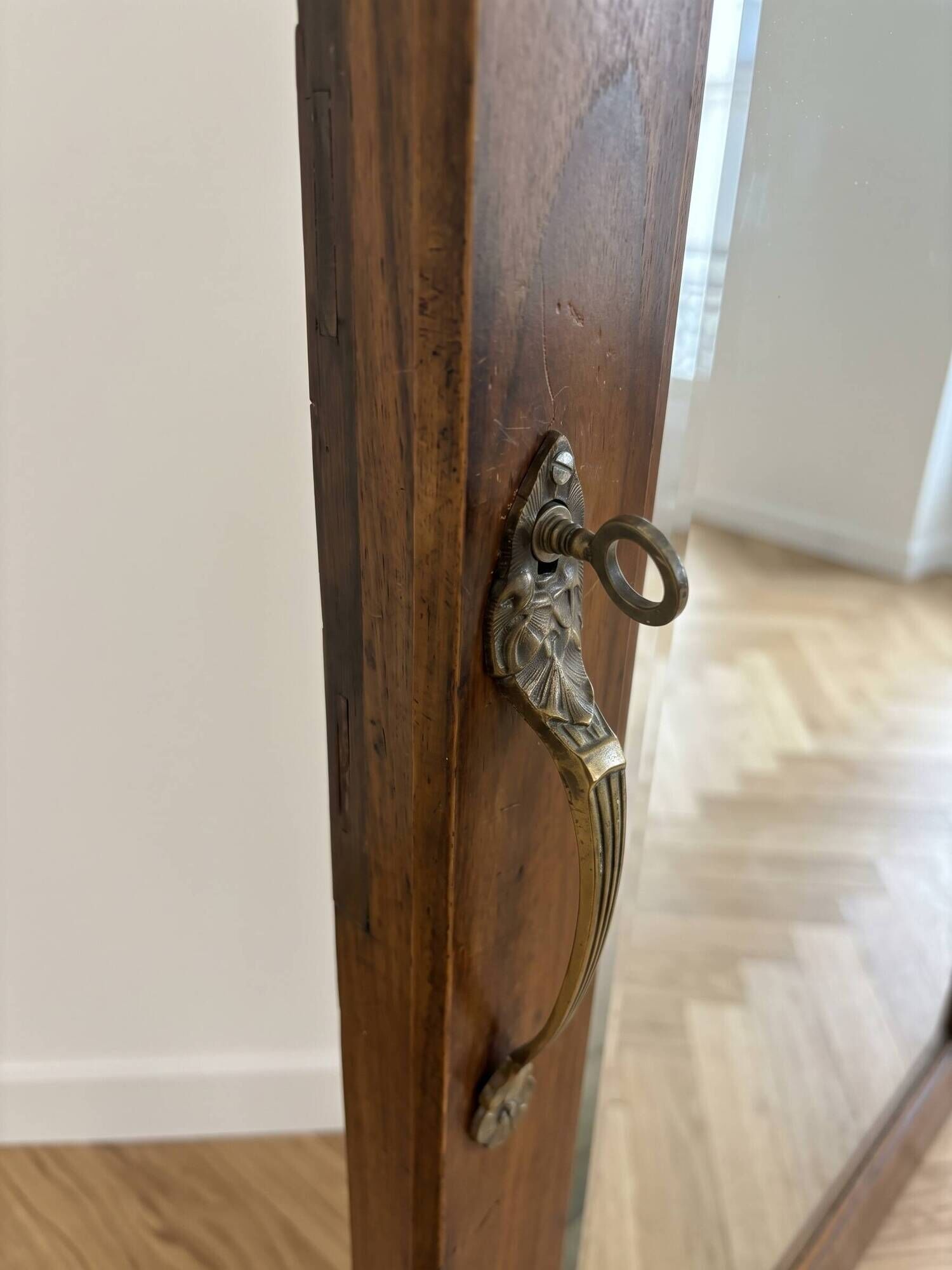 Antique Art Nouveau mirror in carved solid wood