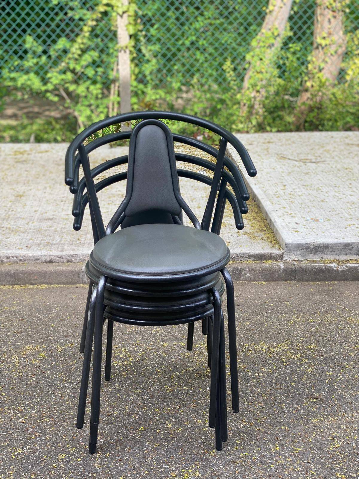 Vintage bistro chair in steel and grey leather from the 1980s.