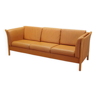 Orange leather sofa, Danish design, 1970s, production: Denmark