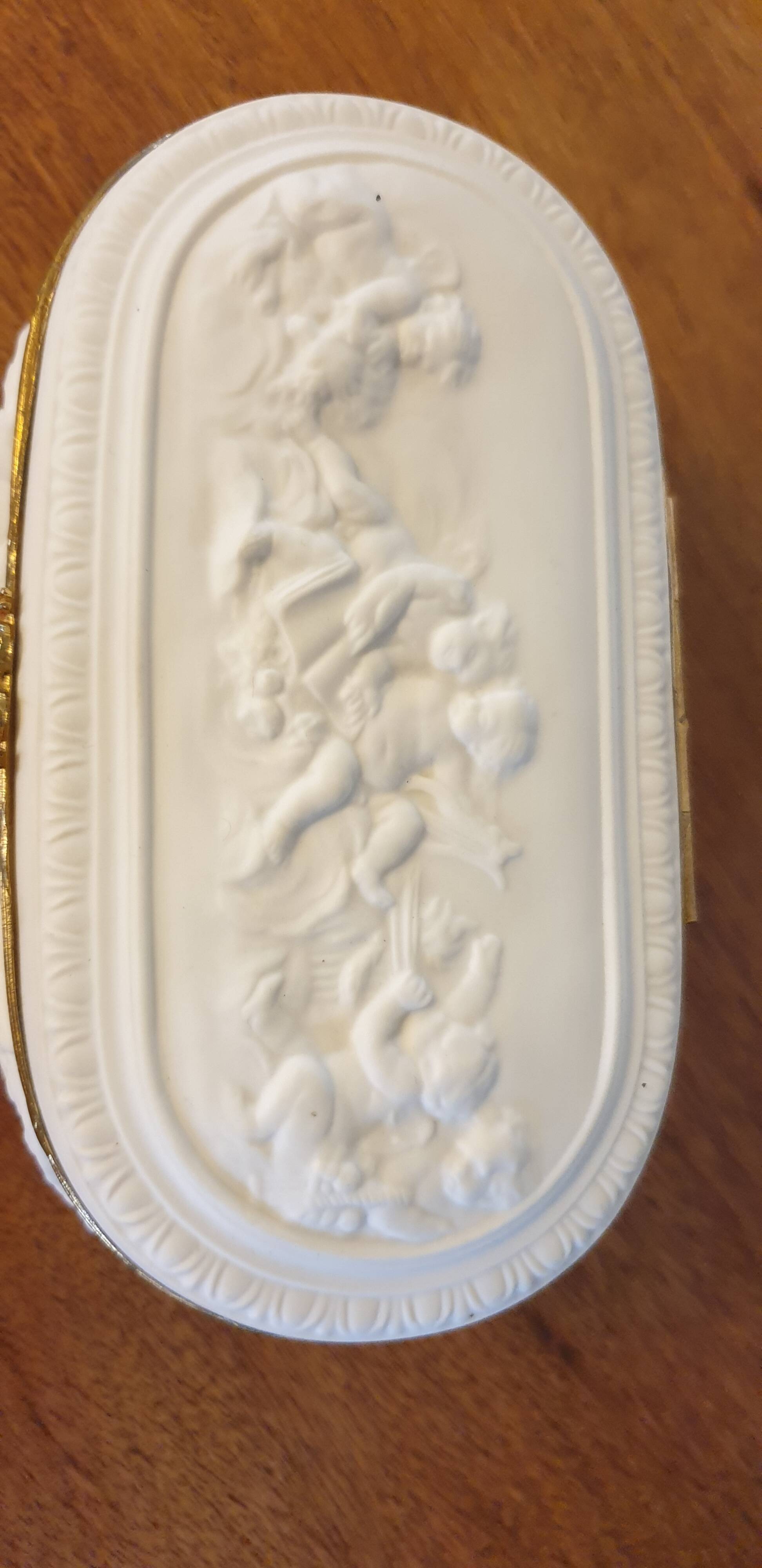 Box Coquet Limoges Biscuit and porcelain