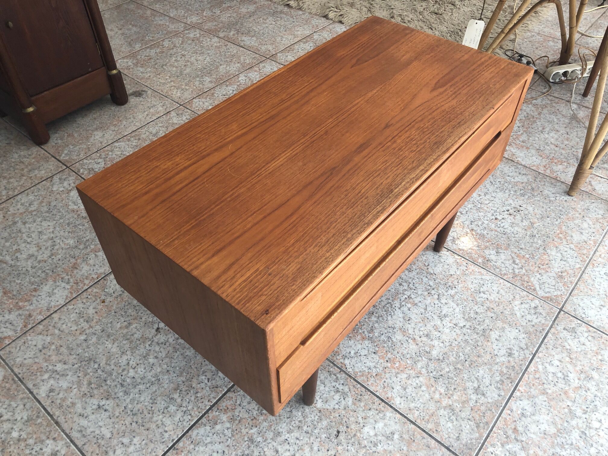 Dresser two drawers from the 60