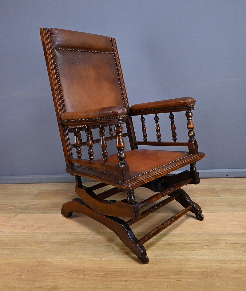 Mahogany rocking chair, England – early 20th century