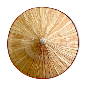 Chapeau tressé décoration murale